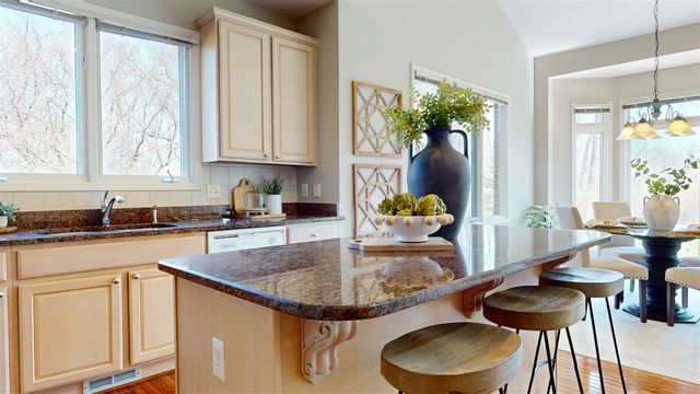 6576 Kennesaw Road, Canton, MI 48187