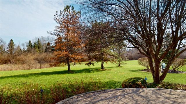 6576 Kennesaw Road, Canton, MI 48187