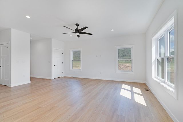 1624 Red Clover Street, Holmen, WI 54636