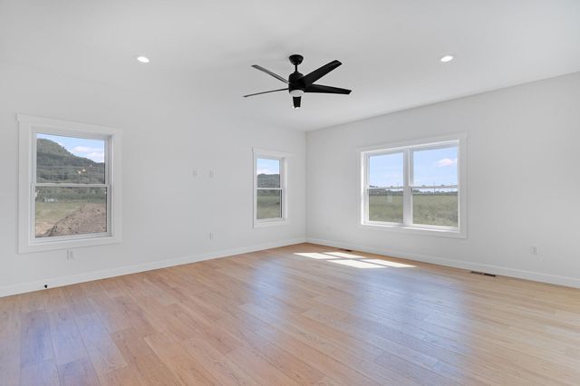 1624 Red Clover Street, Holmen, WI 54636