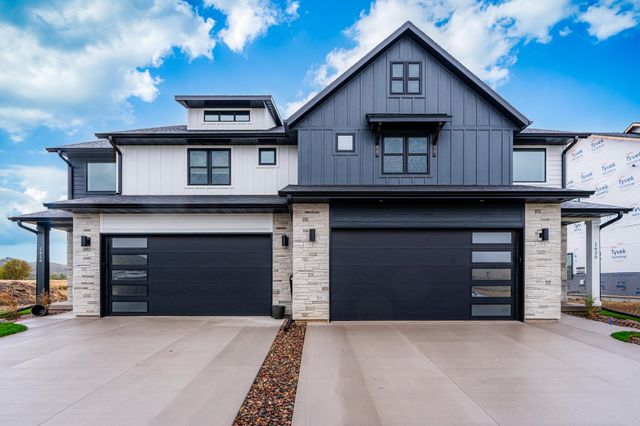 1624 Red Clover Street, Holmen, WI 54636