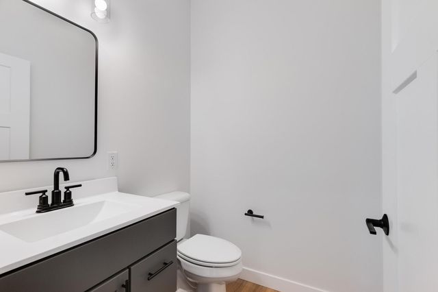 1624 Red Clover Street, Holmen, WI 54636