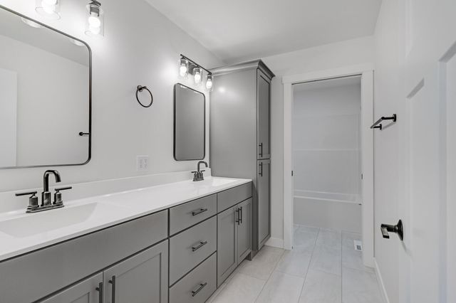 1624 Red Clover Street, Holmen, WI 54636