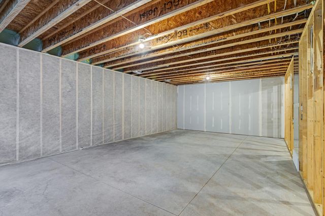 1624 Red Clover Street, Holmen, WI 54636