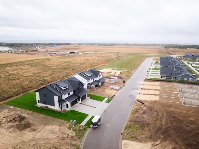 1624 Red Clover Street, Holmen, WI 54636