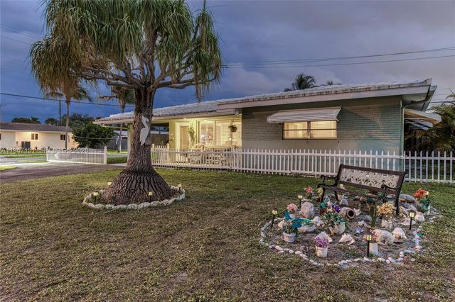 150 SE 5th Ct, Pompano Beach, FL 33060