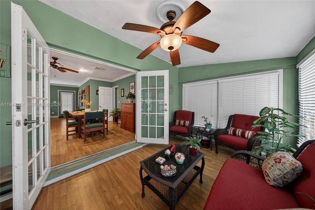 150 SE 5th Ct, Pompano Beach, FL 33060