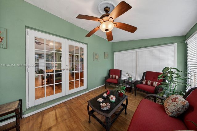 150 SE 5th Ct, Pompano Beach, FL 33060