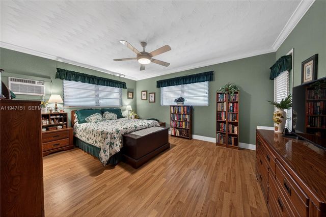 150 SE 5th Ct, Pompano Beach, FL 33060