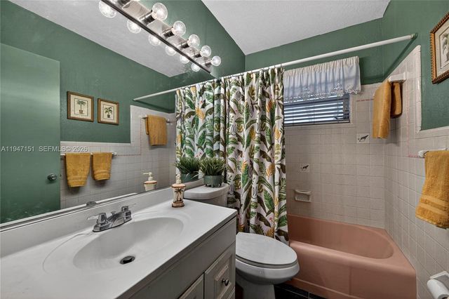 150 SE 5th Ct, Pompano Beach, FL 33060