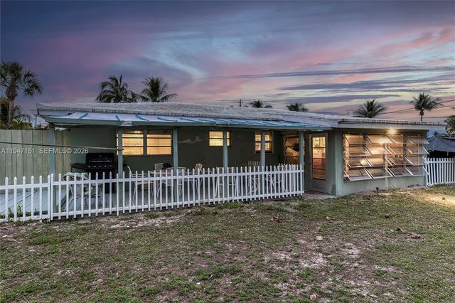 150 SE 5th Ct, Pompano Beach, FL 33060