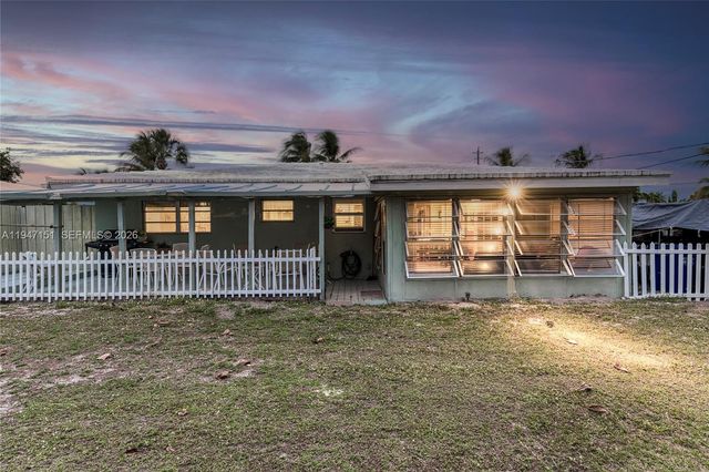 150 SE 5th Ct, Pompano Beach, FL 33060