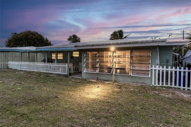 150 SE 5th Ct, Pompano Beach, FL 33060