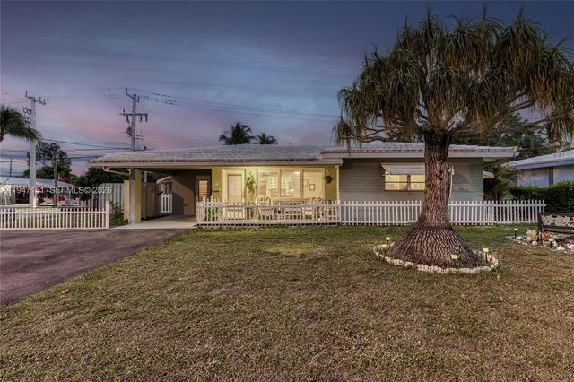 150 SE 5th Ct, Pompano Beach, FL 33060