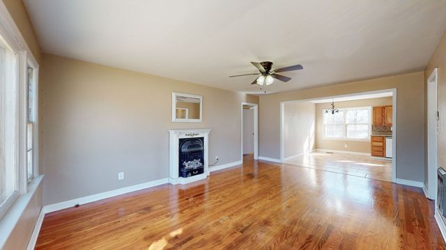 300 Yeager St, Tullahoma, TN 37388