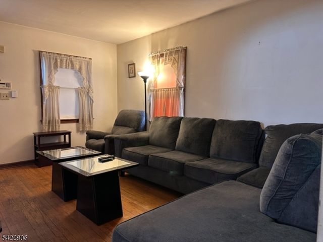 14 Hillcrest Ave, Franklin Twp., NJ 08873