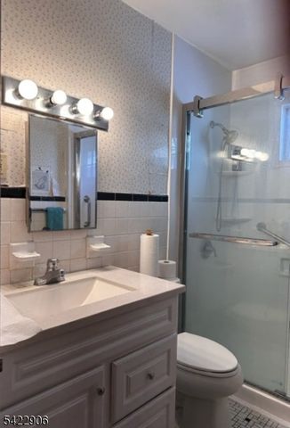 14 Hillcrest Ave, Franklin Twp., NJ 08873