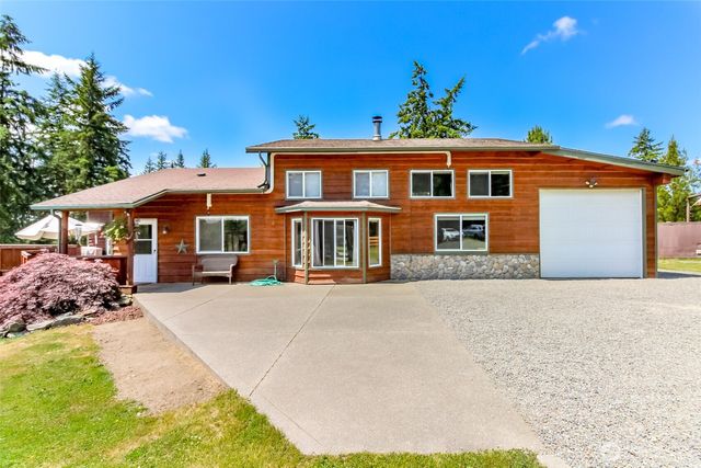 3116 Harts Lake Road S, Roy, WA 98580