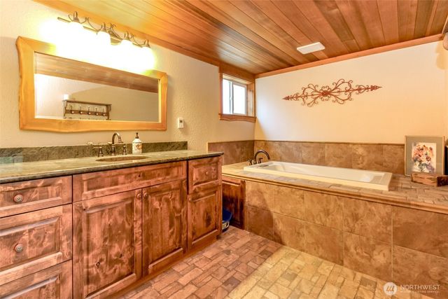 3116 Harts Lake Road S, Roy, WA 98580