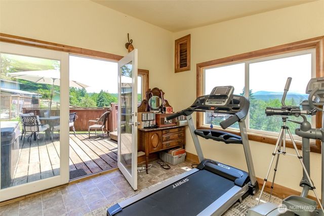 3116 Harts Lake Road S, Roy, WA 98580