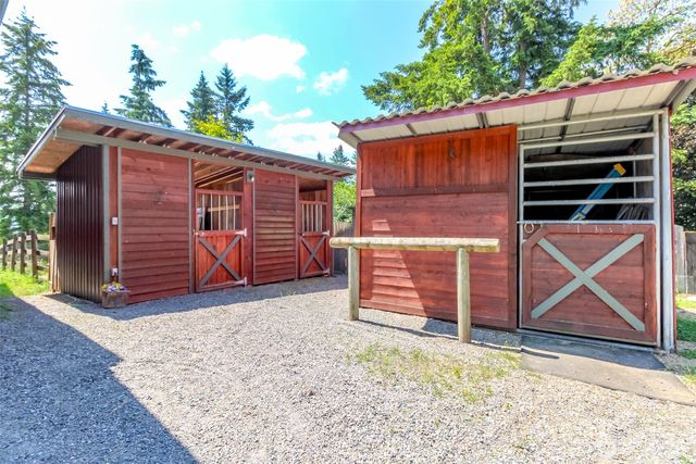3116 Harts Lake Road S, Roy, WA 98580