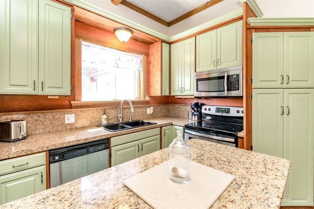 3116 Harts Lake Road S, Roy, WA 98580