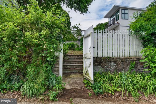 6200 WISSAHICKON AVE, Philadelphia, PA 19144