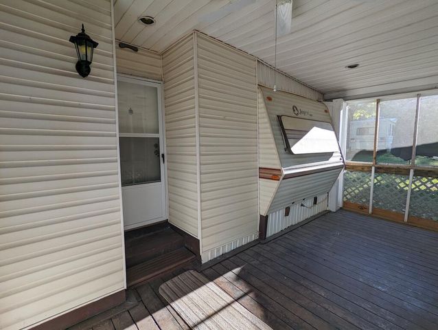 131 Terry LN SE, Copper Hill, VA 24079