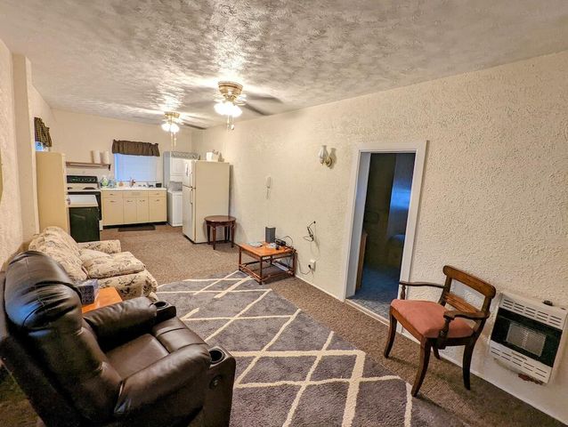 131 Terry LN SE, Copper Hill, VA 24079