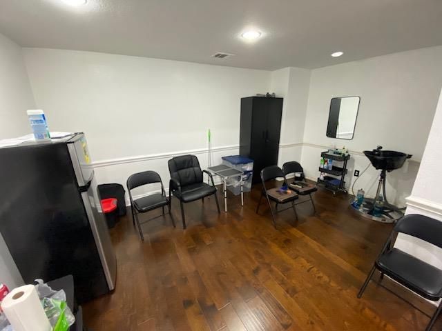 302 W Main ST 102, Round Rock, TX 78664