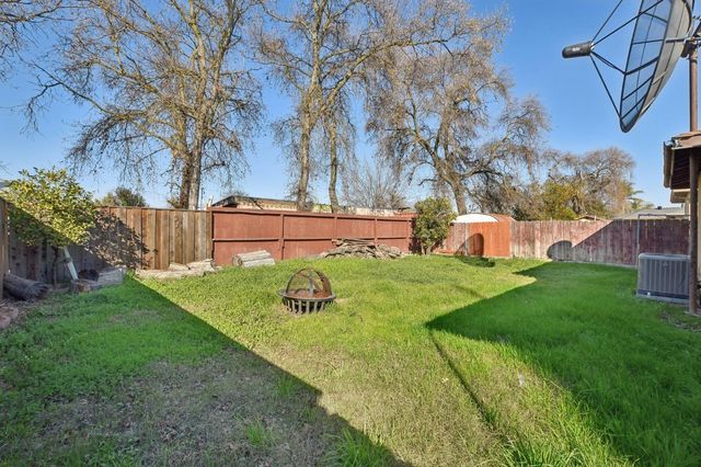 2731 E Anita St, Stockton, CA 95205