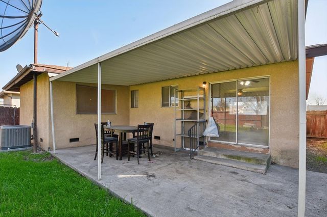 2731 E Anita St, Stockton, CA 95205