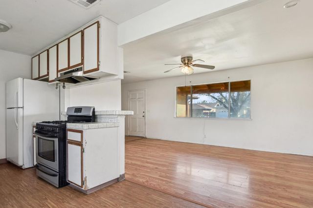 2731 E Anita St, Stockton, CA 95205