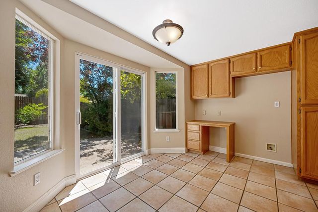 200 Luna Cir, Folsom, CA 95630