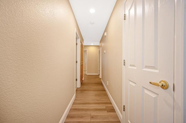 200 Luna Cir, Folsom, CA 95630