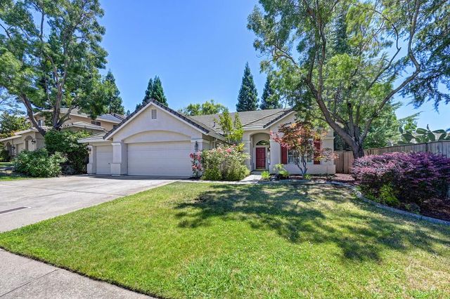 200 Luna Cir, Folsom, CA 95630