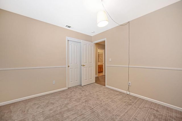 200 Luna Cir, Folsom, CA 95630