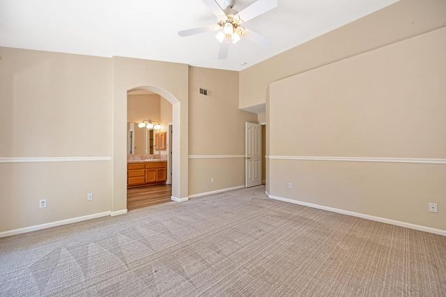 200 Luna Cir, Folsom, CA 95630
