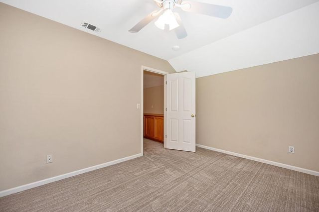 200 Luna Cir, Folsom, CA 95630