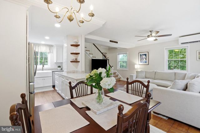 3128 MARTHA CUSTIS DR, Alexandria, VA 22302