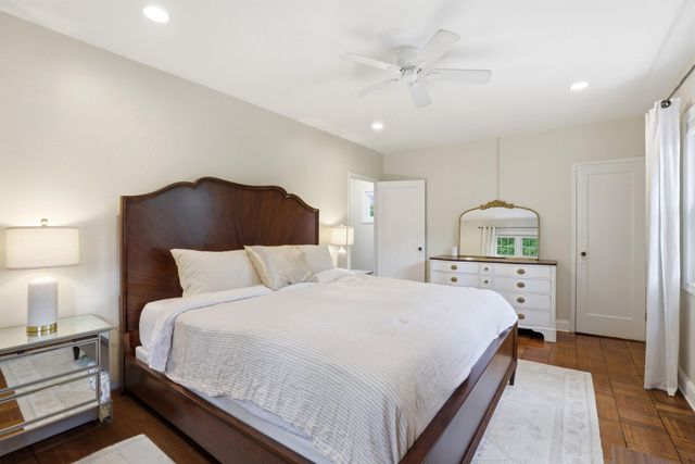 3128 MARTHA CUSTIS DR, Alexandria, VA 22302