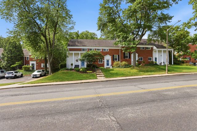 3128 MARTHA CUSTIS DR, Alexandria, VA 22302