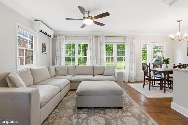3128 MARTHA CUSTIS DR, Alexandria, VA 22302