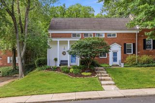 3128 MARTHA CUSTIS DR, Alexandria, VA 22302