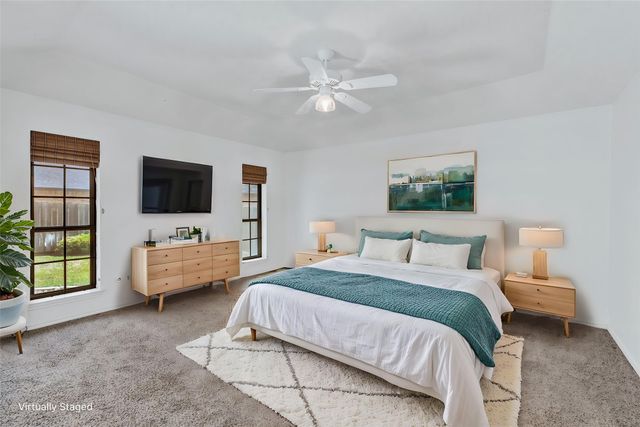 2528 Stonegate Drive N, Bedford, TX 76021