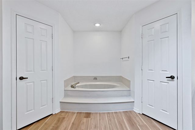 2528 Stonegate Drive N, Bedford, TX 76021