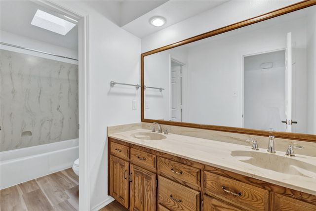 2528 Stonegate Drive N, Bedford, TX 76021