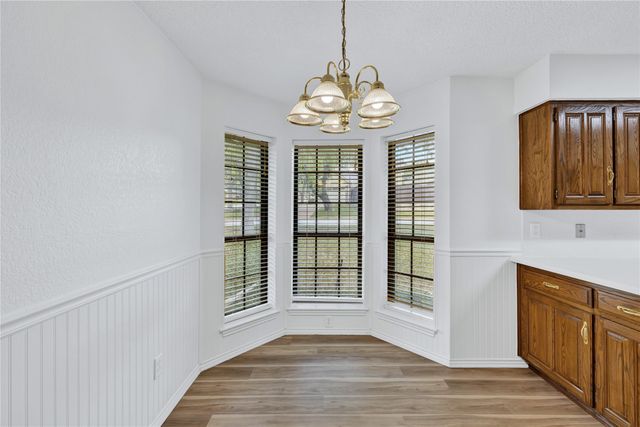 2528 Stonegate Drive N, Bedford, TX 76021