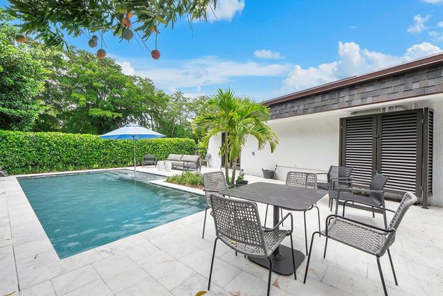 4800 Queen Palm Lane, Tamarac, FL 33319