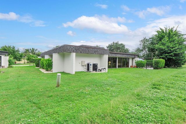 4800 Queen Palm Lane, Tamarac, FL 33319